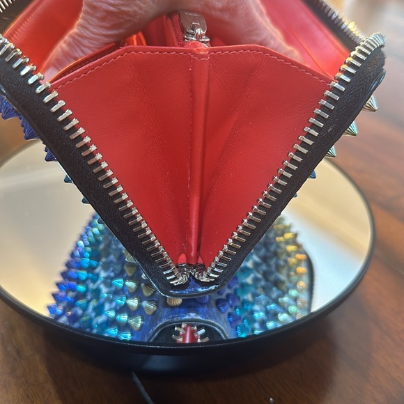 EUC Beautiful Christian Louboutin wallet. - Picture 13 of 15